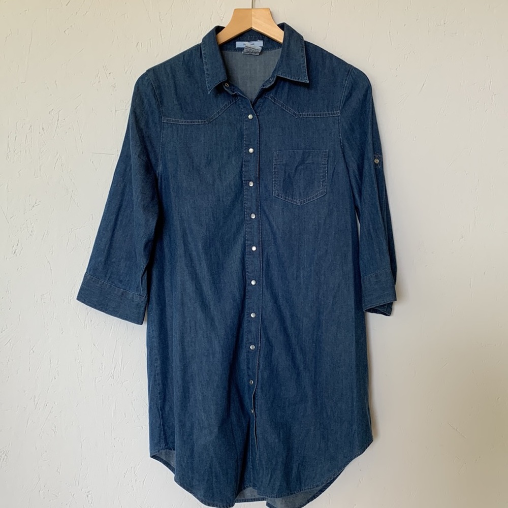 Prototype button down